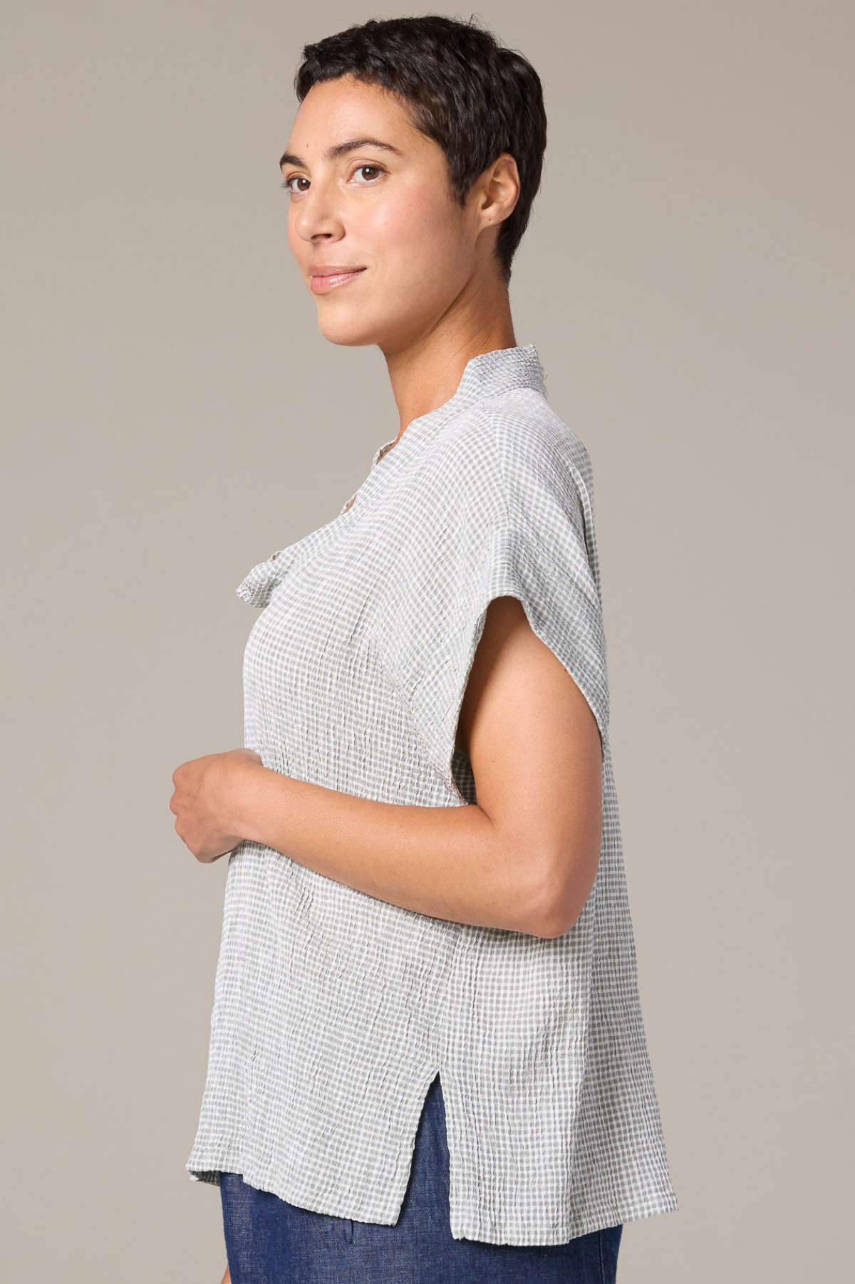 Cut Loose Crinkle Check Short Sleeve Cowl Top 