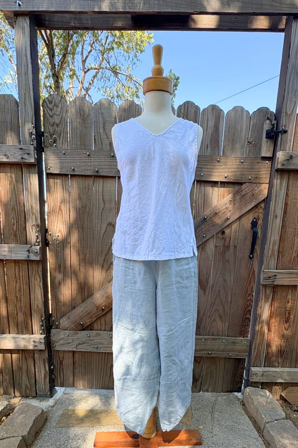 Cut Loose Solid Linen Lantern Pant-Moonlight