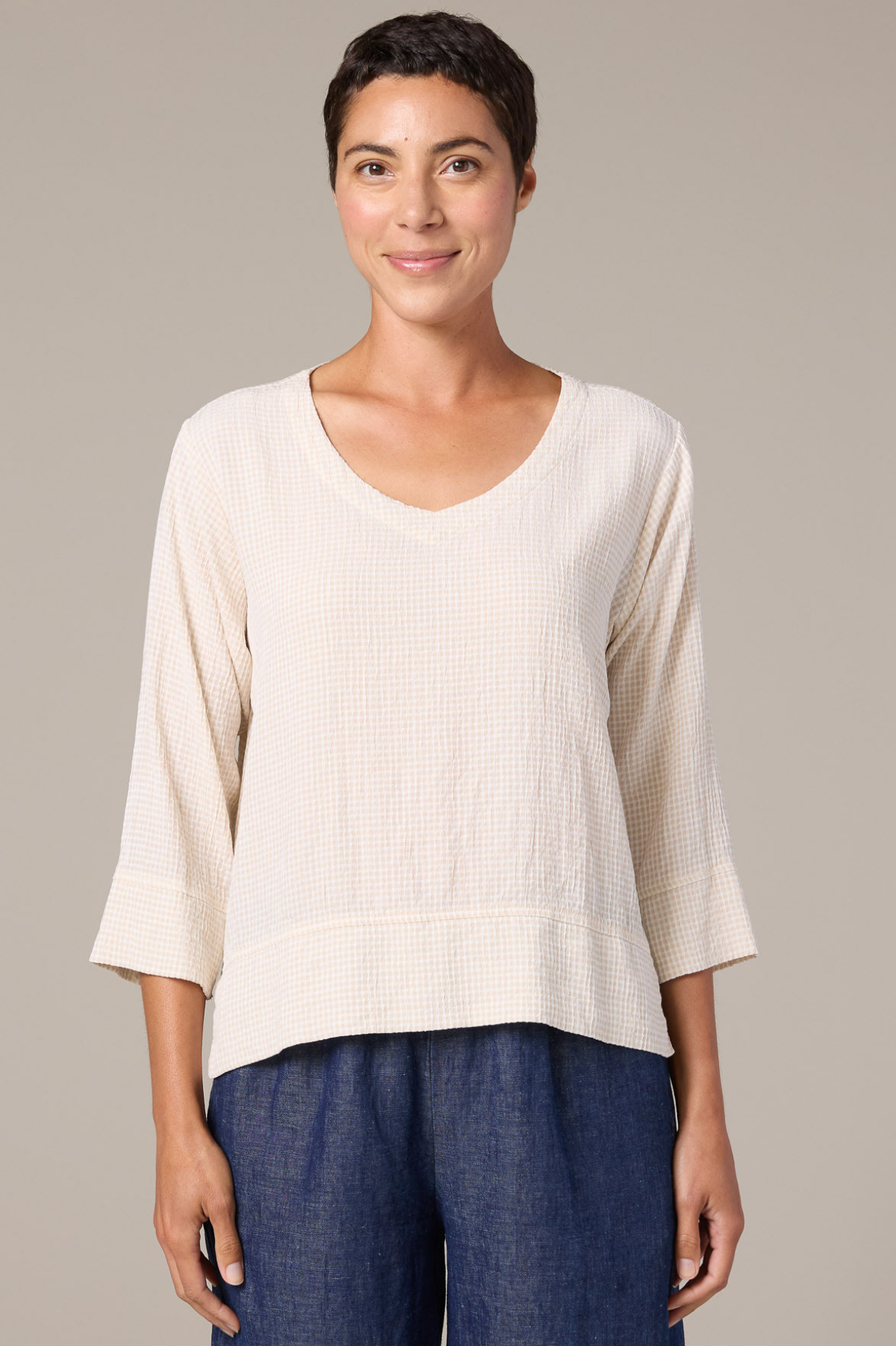 Cut Loose Crinkle Check V-Neck Vent Top Spring 2026