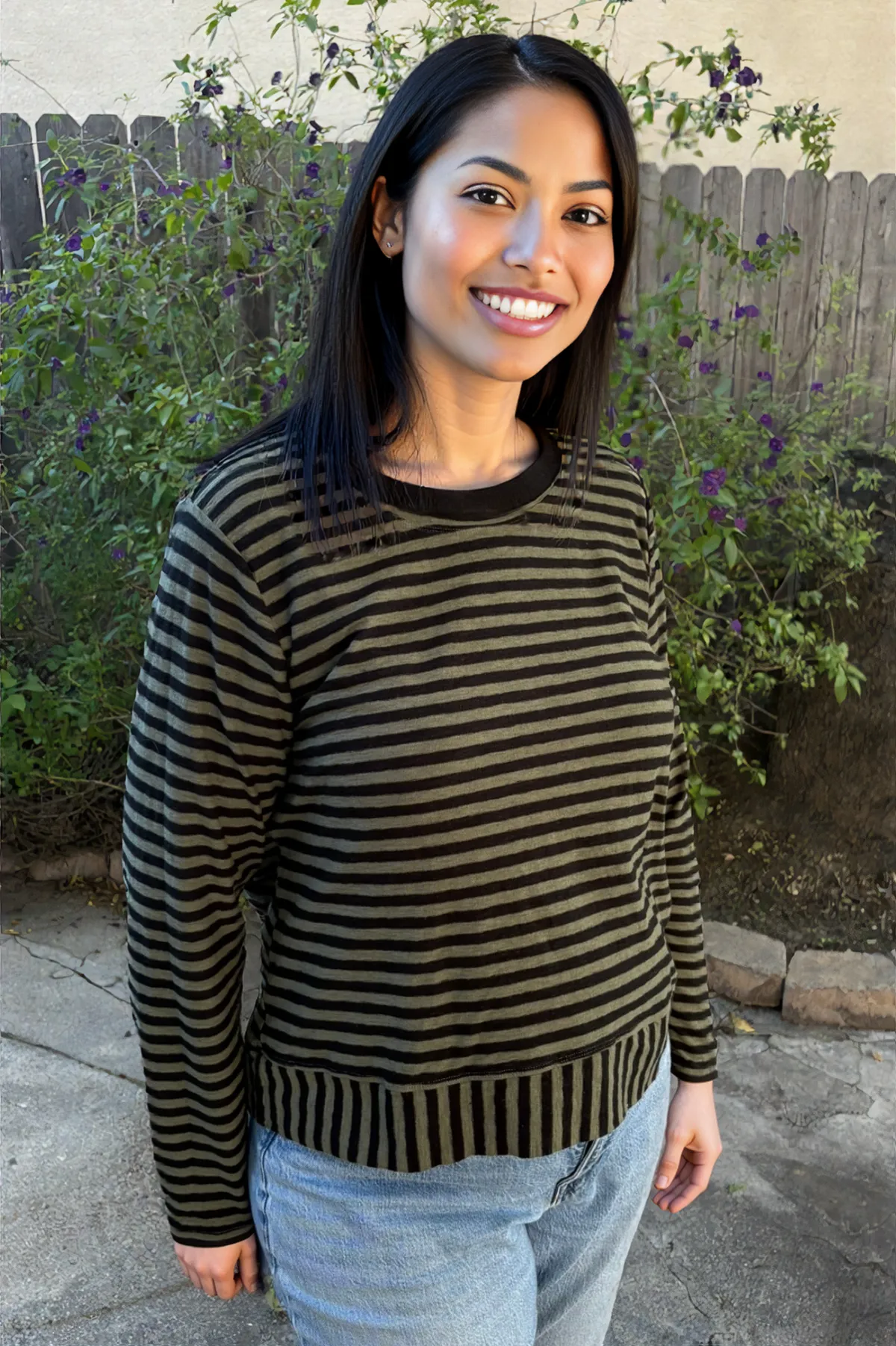 Cut Loose Clothing Black Stripe Cropped Top -Kelp