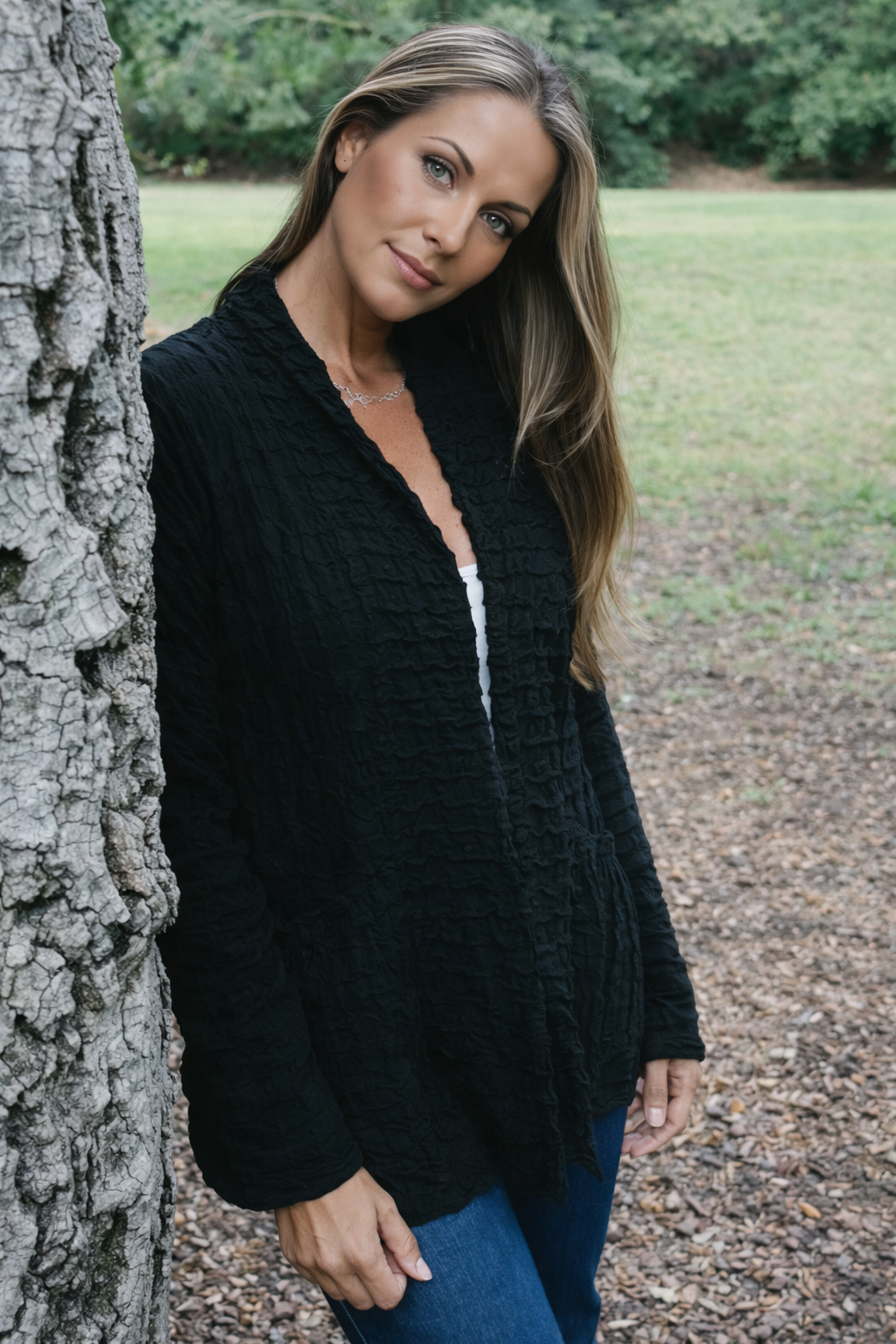 Komil Waffle Jacket Black