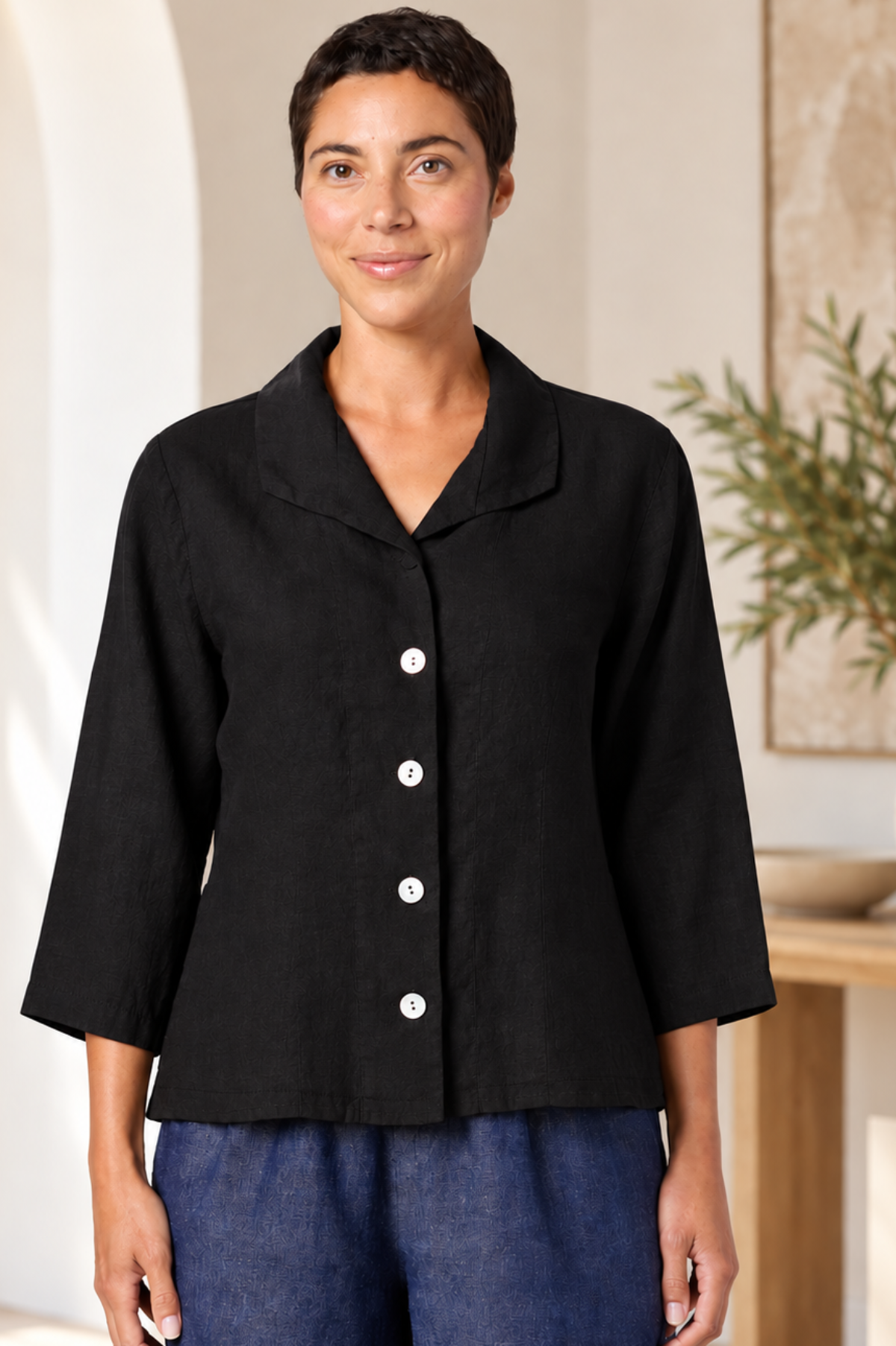 Cut Loose Solid Linen 3/4 Sleeve Shirt -Black