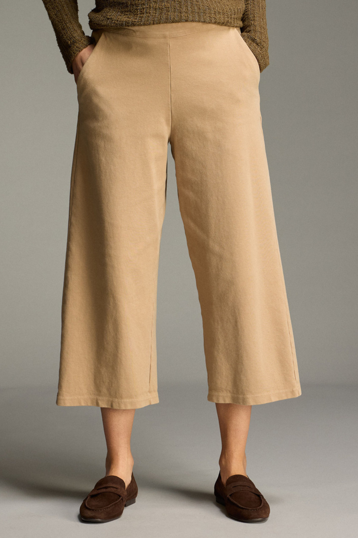 Cut Loose Ponti Crop Leg Pant Fall 2026- Special Order