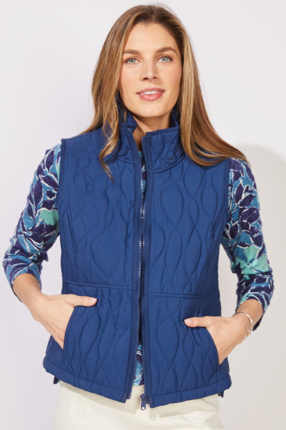 Escape by Habitat Wave Quilt Summit Vest
