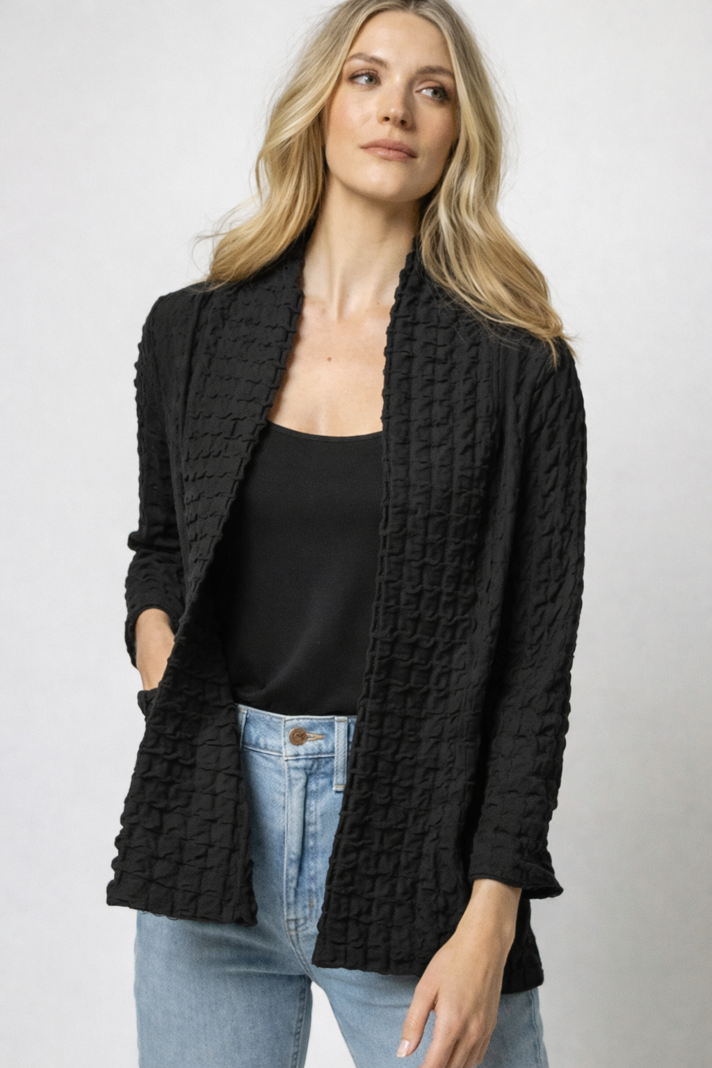 Komil Waffle Jacket Black