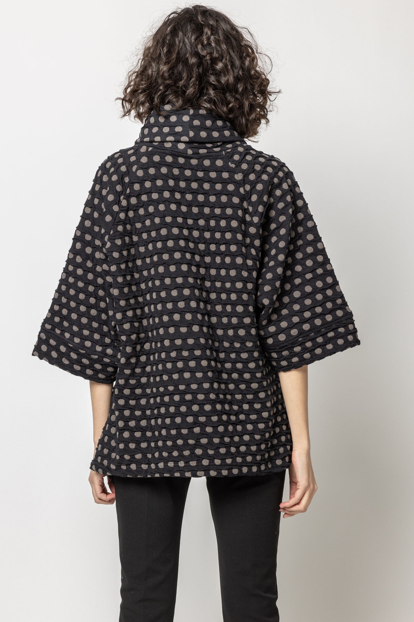 Komil Clothing Como Spot Weave Black Top