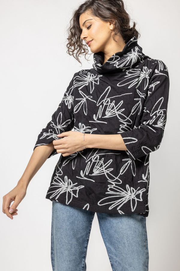 Komil Cowl Scribble Top Black and White
