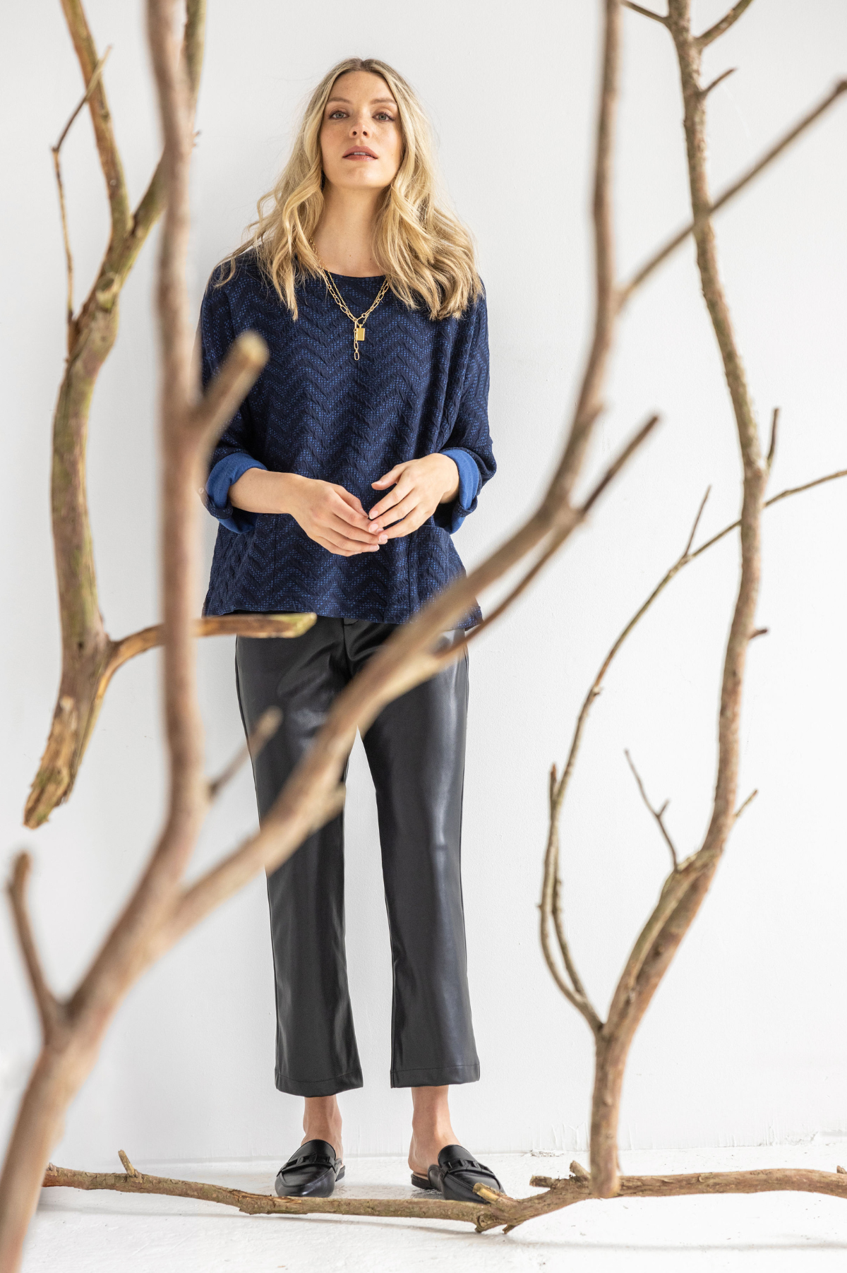 Komil Aberdeen weave Dolman Top