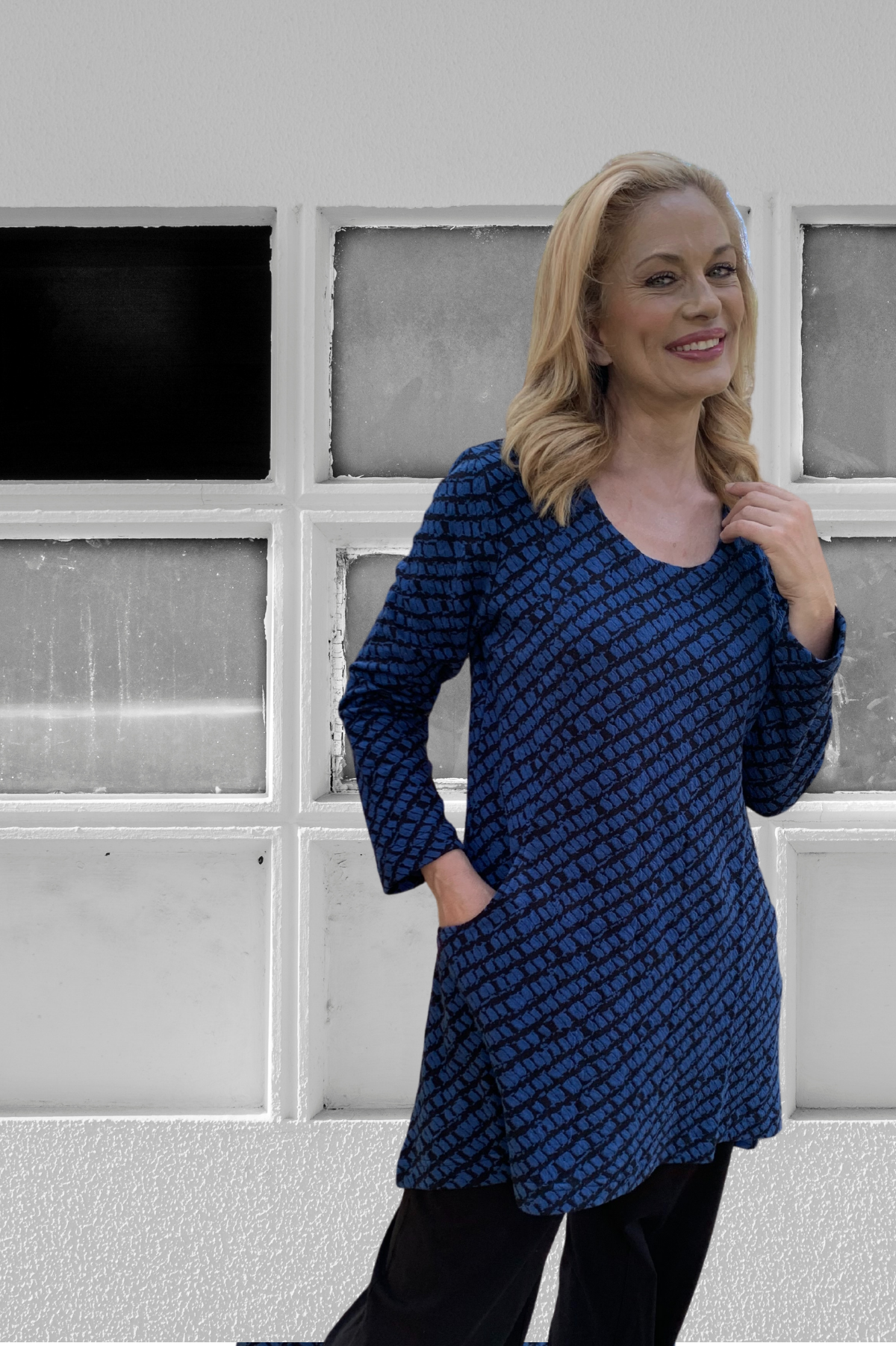 Komil Loki Weave Tunic Top-Colbalt